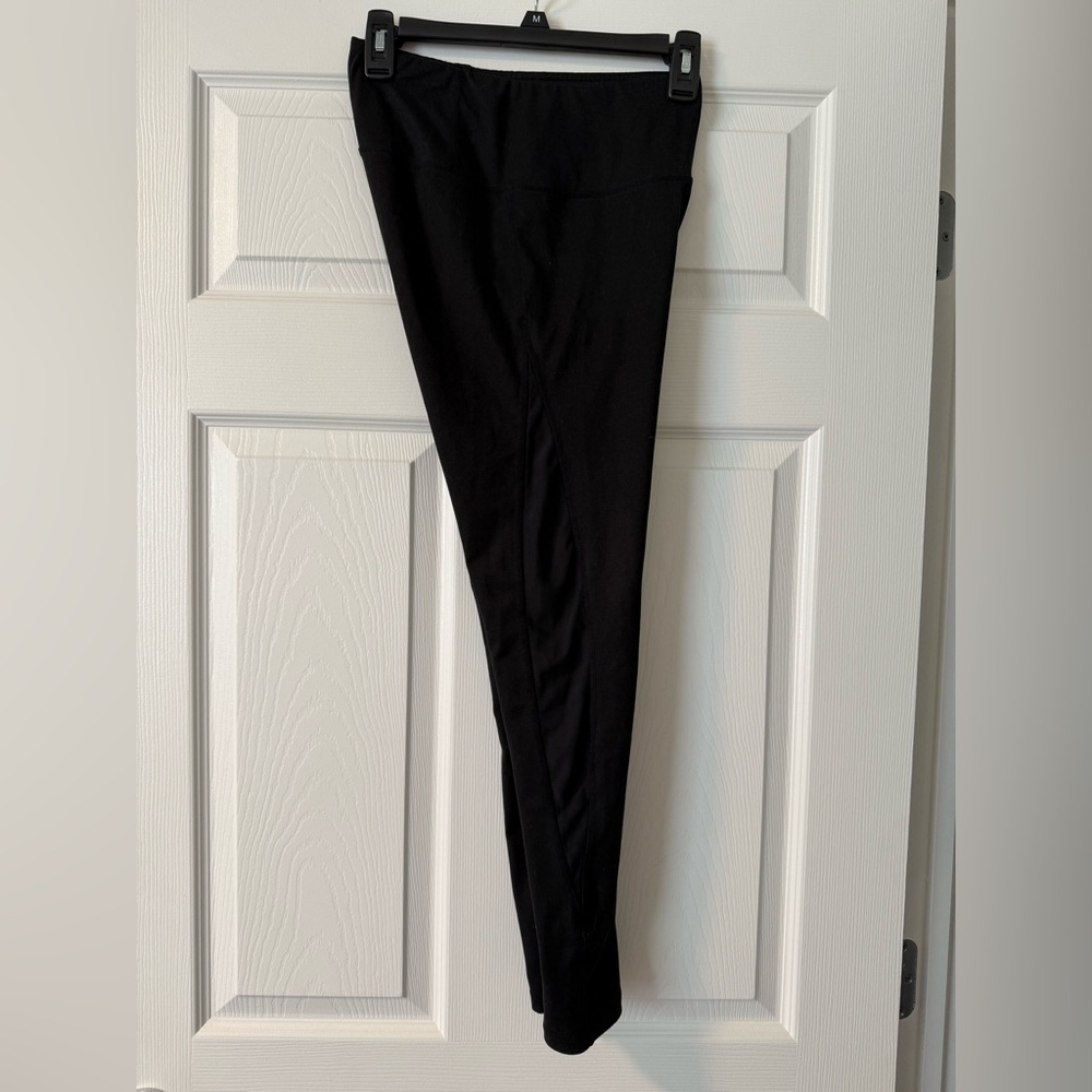 Black mesh leggings M